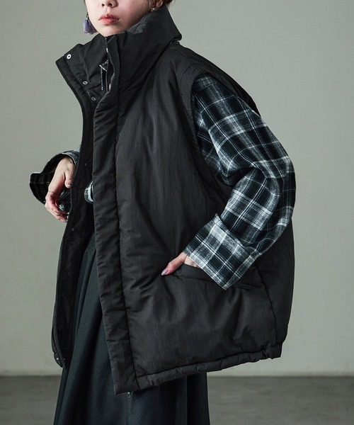 Fashion Letter(ファッションレター)の「T/Nタフタ 2way袖リボン ショートパフジャケット(ダウンジャケット/コート・レディース・アイボリー/モカ/ブラック・M)」の5枚目の写真