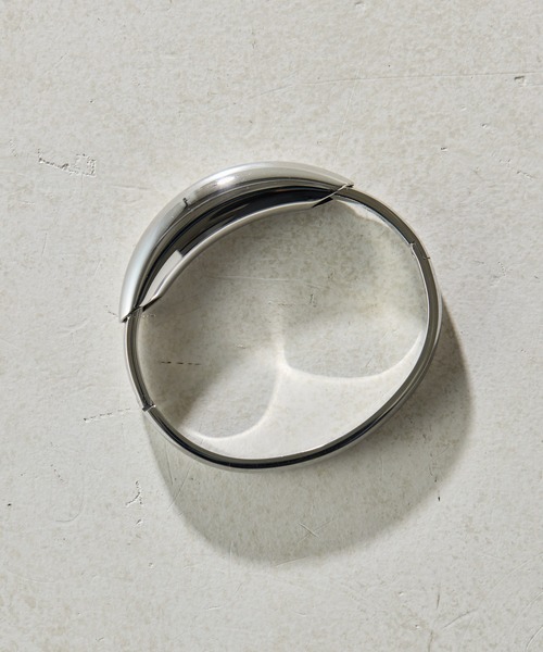 COLLAGE GALLARDAGALANTE（コラージュガリャルダガランテ）の「Sivelle./ステンレスティックバングル（バングル/リストバンド・レディース・シルバー・FREE）」の6枚目の写真