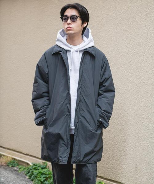 URBAN RESEARCH DOORS(アーバンリサーチドアーズ)の「ライトナイロン パデット バルマカンコート(その他アウター・メンズ・チャコールグレー/ライトグレー/ブラック・MEDIUM/LARGE)」の22枚目の写真
