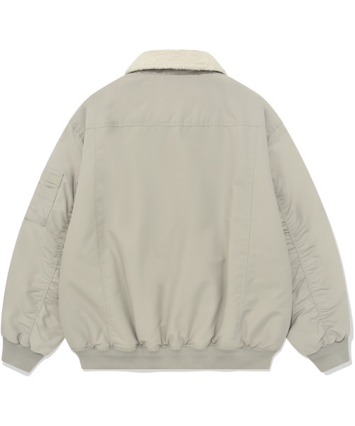 COVERNAT(カバーナット)の「パディッドカラーMA-1ジャケットベージュ(ブルゾン・レディース・その他・M/XL/L/S)」の10枚目の写真