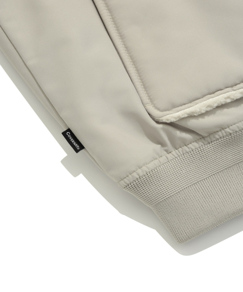 COVERNAT(カバーナット)の「パディッドカラーMA-1ジャケットベージュ(ブルゾン・レディース・その他・M/XL/L/S)」の5枚目の写真