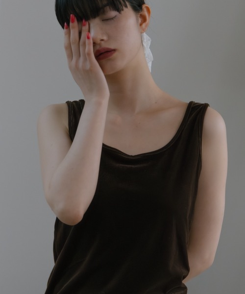 haek（ハク）の「velor tank top/ベロアタンク（タンクトップ・レディース・ブラウン/ブラック・FREE）」の19枚目の写真