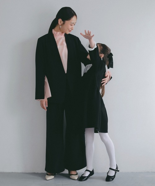 AJUGA.（アジュガ）の「シアーフリル キッズワンピース【セレモニー/オケージョン】（ワンピース・キッズ・ブラック/ネイビー・130/110/120）」の18枚目の写真