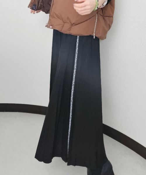 CRYSTAL BALL(クリスタルボール)の「スエードプリーツスカート(スカート・レディース・ブラウン/ブラック・FREE)」の11枚目の写真