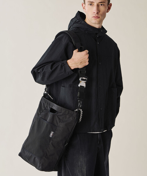 BAGJACK（バッグジャック）の「bagjack |〈別注〉リバーシブル ショルダートートバッグ UNISEX（トートバッグ・レディース・ブラック・ONE）」の14枚目の写真