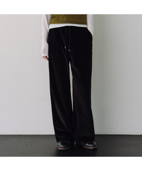 URAGO(ユラーゴ)の「Veloa banding pants(その他パンツ・レディース・ブラック/アッシュグレー・FREE)」の1枚目の写真