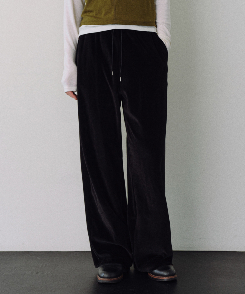 URAGO(ユラーゴ)の「Veloa banding pants(その他パンツ・レディース・ブラック/アッシュグレー・FREE)」の5枚目の写真