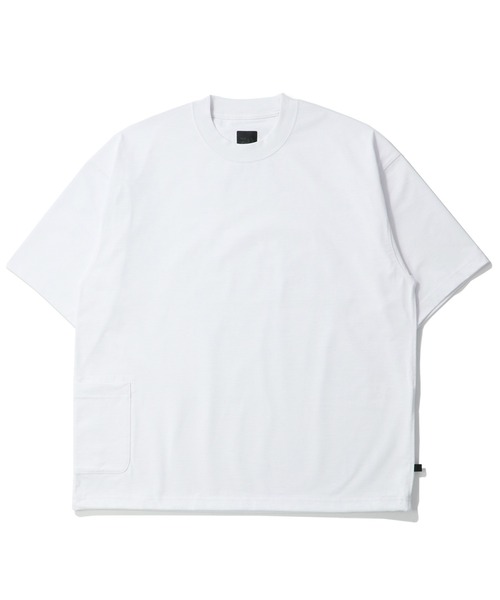 DAIWA PIER39(ダイワピア39)の「DAIWA PIER39 TECH SIDE POCKET S/S TEE ダイワ ピア39 Tシャツ(Tシャツ/カットソー・メンズ・ブルー/セージグリーン/ブラック/ホワイト/ダークブラウン・XL/L/M/S)」の1枚目の写真