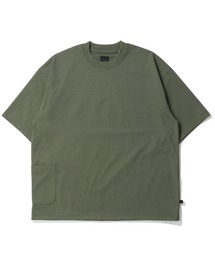 DAIWA PIER39（ダイワピア39）の「DAIWA PIER39 TECH SIDE POCKET S/S TEE ダイワ ピア39  Tシャツ（Tシャツ/カットソー）」