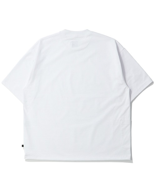 DAIWA PIER39(ダイワピア39)の「DAIWA PIER39 TECH SIDE POCKET S/S TEE ダイワ ピア39 Tシャツ(Tシャツ/カットソー・メンズ・ブルー/セージグリーン/ブラック/ホワイト/ダークブラウン・XL/L/M/S)」の18枚目の写真