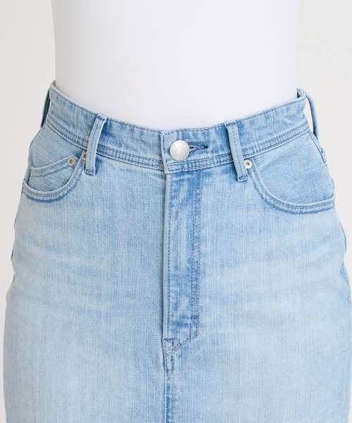YANUK（ヤヌーク）の「タイトロングスカート（デニムスカート・レディース・ライトブルー・L/M/S）」の8枚目の写真