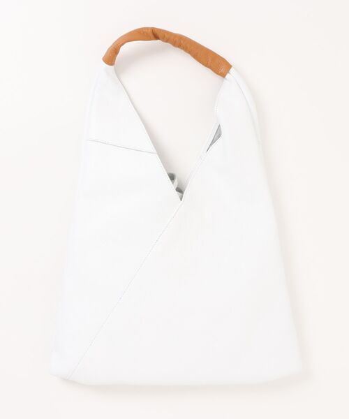 andrea cardone（アンドレアカルドネ）の「【ANDREA CARDONE】ソフトカーブ ワンハンドルバッグ（ワイド）(Q66310)（ハンドバッグ・レディース・ホワイト/シルバー/ブラック・ALL）」の2枚目の写真