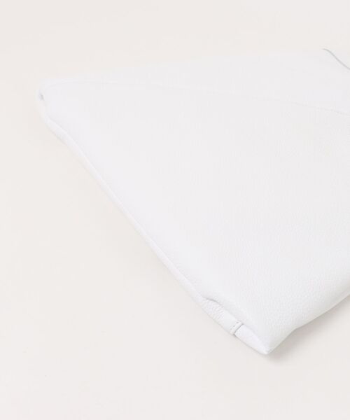 andrea cardone（アンドレアカルドネ）の「【ANDREA CARDONE】ソフトカーブ ワンハンドルバッグ（ワイド）(Q66310)（ハンドバッグ・レディース・ホワイト/シルバー/ブラック・ALL）」の5枚目の写真