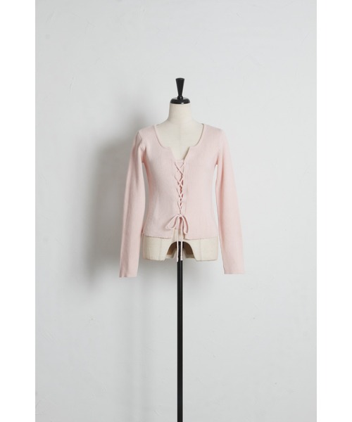 tocco closet(トッコ クローゼット)の「【ZOZO限定】フロントレースアップリブニットトップス(ニット/セーター・レディース・ラベンダー/ネイビー/ピンク/アイボリー・M)」の6枚目の写真