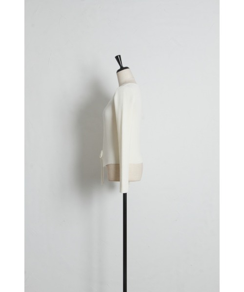 tocco closet(トッコ クローゼット)の「【ZOZO限定】フロントレースアップリブニットトップス(ニット/セーター・レディース・ラベンダー/ネイビー/ピンク/アイボリー・M)」の9枚目の写真