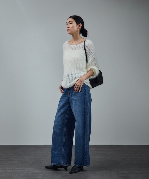 SALON adam et rope'（サロン アダム エ ロペ）の「【W S（ドゥーブル）】チャーム付きナチュラルレザー2WAYキューブバッグ（ショルダーバッグ・レディース・ブラック/ベージュ・FREE）」の9枚目の写真