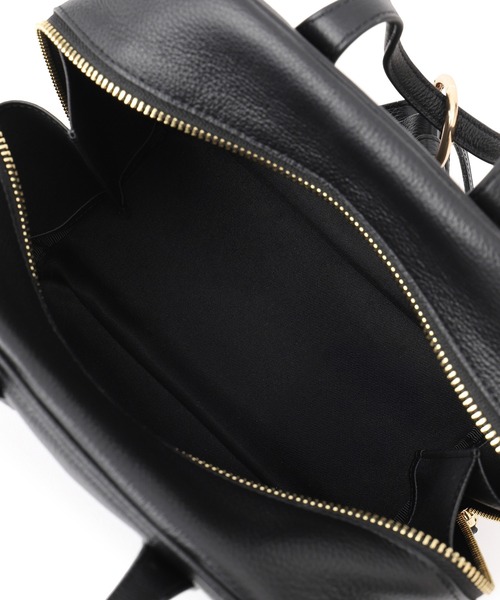 SALON adam et rope'（サロン アダム エ ロペ）の「【W S（ドゥーブル）】チャーム付きナチュラルレザー2WAYキューブバッグ（ショルダーバッグ・レディース・ブラック/ベージュ・FREE）」の19枚目の写真