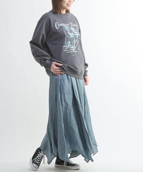 CONVERSE TOKYO(コンバーストウキョウ)の「LILY FLOWER PRINT SWEAT(スウェット・レディース・イエロー/スミクロ/アイボリー・MEDIUM/SMALL)」の10枚目の写真