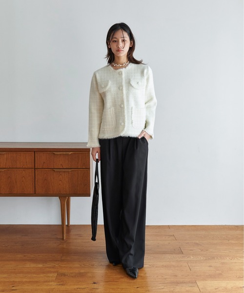 My shawty(マイシャウティー)の「tuck wide straight pants(スラックス・レディース・ブラック/グレー/ダークベージュ・FREE)」の5枚目の写真