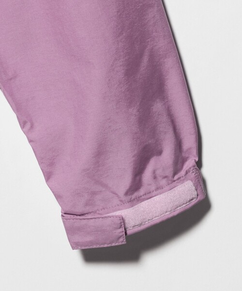 THE NORTH FACE（ザノースフェイス）の「＜THE NORTH FACE＞ショート コンパクト ジャケット（ナイロンジャケット・レディース・ベージュ/ピンク/ブラック/オフホワイト・L/XL）」の13枚目の写真