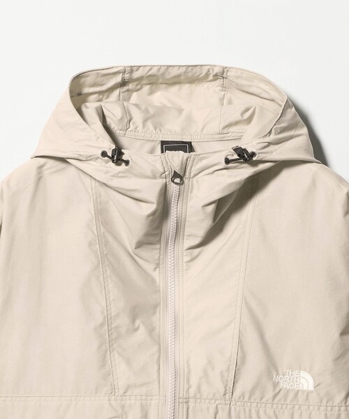 THE NORTH FACE（ザノースフェイス）の「＜THE NORTH FACE＞ショート コンパクト ジャケット（ナイロンジャケット・レディース・ベージュ/ピンク/ブラック/オフホワイト・L/XL）」の22枚目の写真
