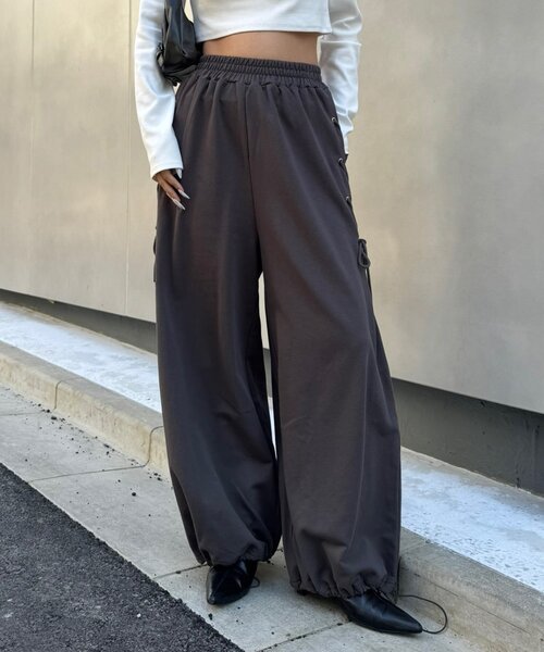 mline（エムライン）の「[mline]サイドレースアップスウェット（その他パンツ・レディース・チャコールグレー/グレー・2/1）」の2枚目の写真