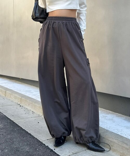 mline（エムライン）の「[mline]サイドレースアップスウェット（その他パンツ・レディース・チャコールグレー/グレー・2/1）」の16枚目の写真