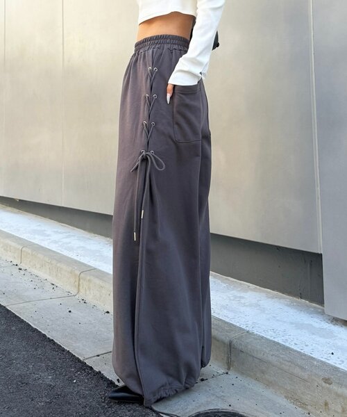 mline（エムライン）の「[mline]サイドレースアップスウェット（その他パンツ・レディース・チャコールグレー/グレー・2/1）」の18枚目の写真