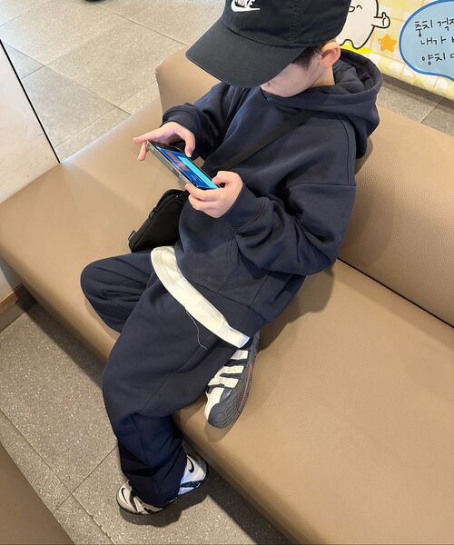 MUSINSA STANDARD KIDS（ムシンサスタンダードキッズ）の「起毛オーバーサイズフードパーカー[ネイビー]（スウェット・レディース・その他・100/110/120/130/150）」の2枚目の写真