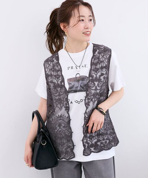 le.coeur blanc(ルクールブラン)の「PRAISE TEE(Tシャツ/カットソー・レディース・ベージュ/ホワイト・38)」の8枚目の写真