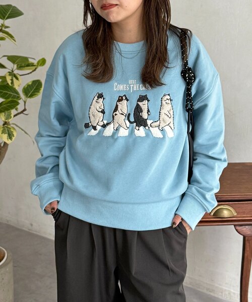 CPCM（シーピーシーエム）の「ネコサガラ刺繍裏毛スウェット（Tシャツ/カットソー・レディース・チャコールグレー/イエロー/ライトグレー/サックスブルー・FREE）」の3枚目の写真