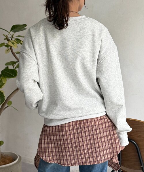 CPCM（シーピーシーエム）の「ネコサガラ刺繍裏毛スウェット（Tシャツ/カットソー・レディース・チャコールグレー/イエロー/ライトグレー/サックスブルー・FREE）」の7枚目の写真