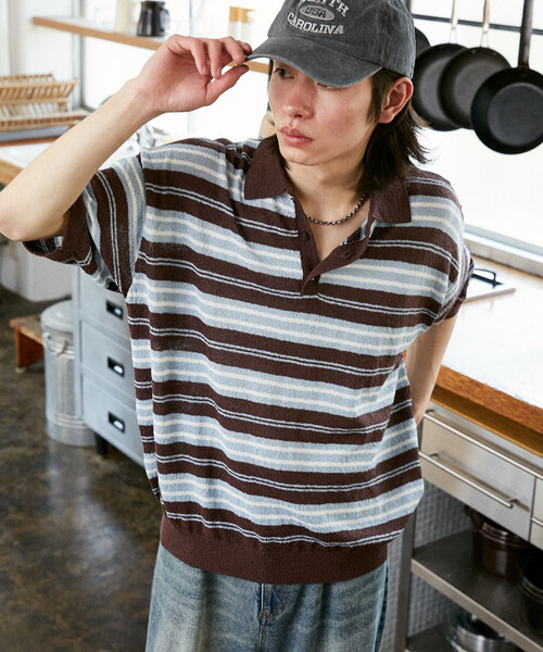 PUBLUX（パブリュクス）の「PUBLUX/パブリュクス LOVE POP STUDIO　ボーダー ニット ポロシャツ　限定展開（ポロシャツ・メンズ・ブラウン/ネイビー・LARGE/MEDIUM/SMALL）」の10枚目の写真