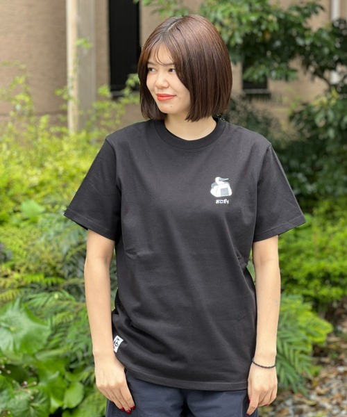 CHUMS(チャムス)の「【CHUMS】Booby Onigiri Friends T-Shirts(Tシャツ/カットソー・メンズ・ブラック/グリーン/ホワイト・X-LARGE/LARGE/MEDIUM)」の3枚目の写真