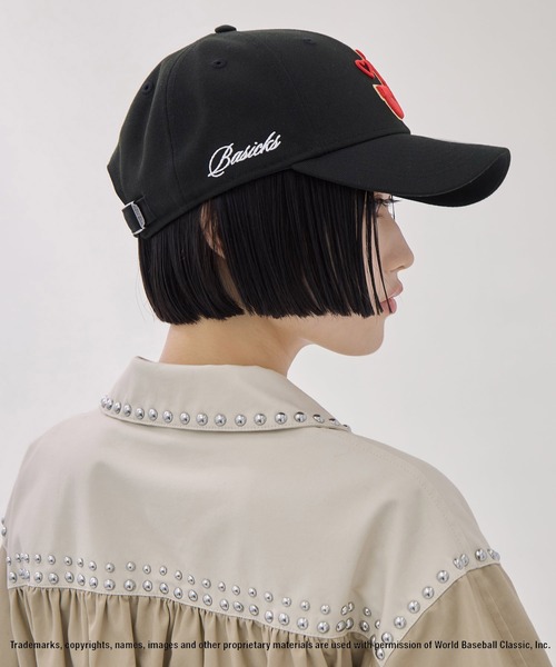 BASICKS SKINNY LOVE ベースボールキャップ ブラック BASICKS - 【ラスト1点】【限定】 9 FORTY Yankees Heart Embroidery