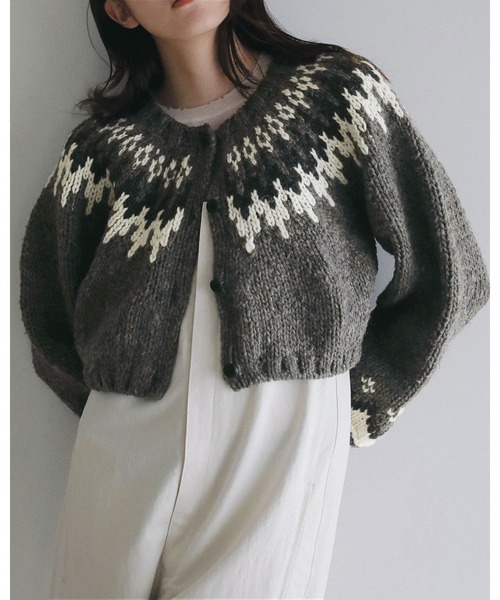anuke(アンヌーク)の「Nordic Handknit Cardigan(ニット/セーター・レディース・ブラウン・FREE)」の10枚目の写真
