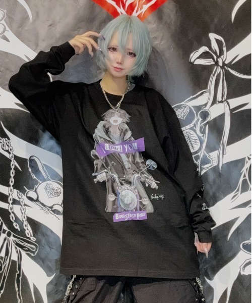 BACKSTAGE PASS(バックステージパス)の「【黒野京×BACKSTAGE PASS コラボ】TOO TOO ピグメント加工 オーバーサイズ ロンT(Tシャツ/カットソー・メンズ・ダークグレー/ライトグレー/ブラック・FREE)」の2枚目の写真