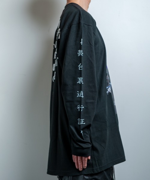 BACKSTAGE PASS(バックステージパス)の「【黒野京×BACKSTAGE PASS コラボ】TOO TOO ピグメント加工 オーバーサイズ ロンT(Tシャツ/カットソー・メンズ・ダークグレー/ライトグレー/ブラック・FREE)」の6枚目の写真