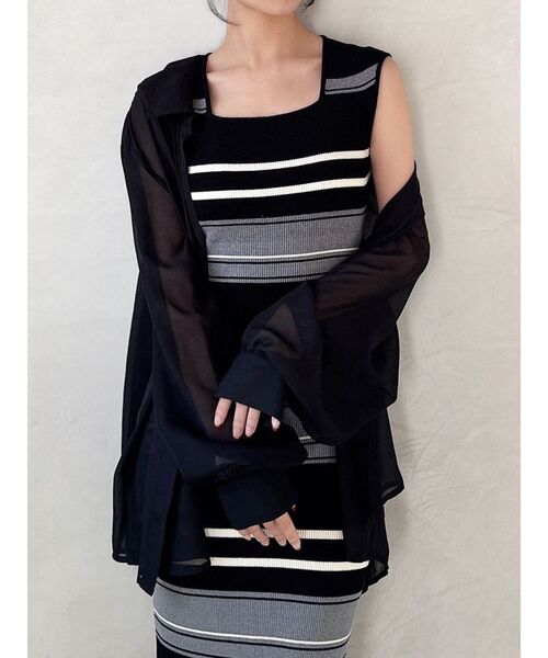 RESEXXY（リゼクシー）の「シアーギャザーシャツ（シャツ/ブラウス・レディース・ピンク/ホワイト/ブラック・FREE）」の2枚目の写真