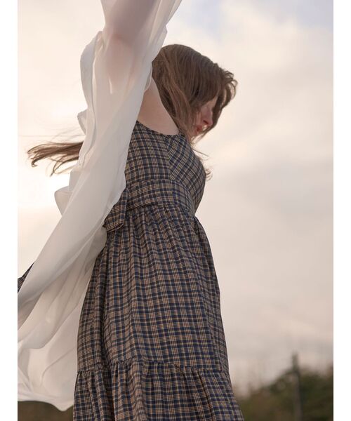 RESEXXY（リゼクシー）の「シアーギャザーシャツ（シャツ/ブラウス・レディース・ピンク/ホワイト/ブラック・FREE）」の14枚目の写真