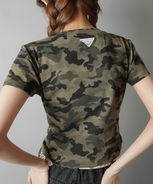 SPINNS(スピンズ)の「半袖ピタTシャツ/ナンバーロゴ/89/無地/カモ柄(Tシャツ/カットソー・レディース・グレー系カモフラージュ/オフホワイト/ブラック/グリーン系カモフラージュ/ネイビー・ONESIZE)」の10枚目の写真