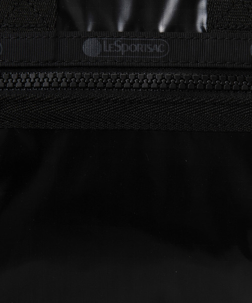 LeSportsac(レスポートサック)の「ROUND SM SATCHEL ブラックシャイン(ショルダーバッグ・レディース・ブラック・FREE)」の9枚目の写真