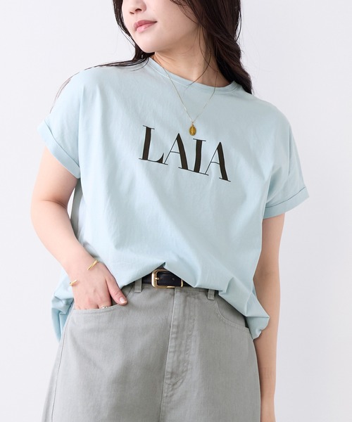 MICA&DEAL（マイカ＆ディール）の「"LAIA"ロゴヘムラウンドTシャツ〈2サイズ展開〉（Tシャツ/カットソー・レディース・ライトベージュ/ライトブルー/ネイビー/ホワイト・36/38）」の3枚目の写真