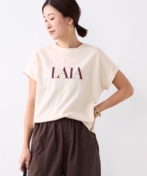 MICA&DEAL（マイカ＆ディール）の「"LAIA"ロゴヘムラウンドTシャツ〈2サイズ展開〉（Tシャツ/カットソー・レディース・ライトベージュ/ライトブルー/ネイビー/ホワイト・36/38）」の13枚目の写真