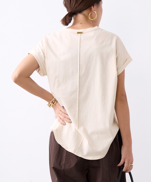 MICA&DEAL（マイカ＆ディール）の「"LAIA"ロゴヘムラウンドTシャツ〈2サイズ展開〉（Tシャツ/カットソー・レディース・ライトベージュ/ライトブルー/ネイビー/ホワイト・36/38）」の15枚目の写真