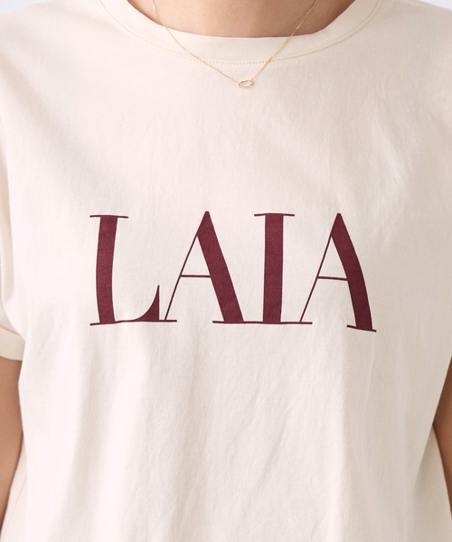 MICA&DEAL（マイカ＆ディール）の「"LAIA"ロゴヘムラウンドTシャツ〈2サイズ展開〉（Tシャツ/カットソー・レディース・ライトベージュ/ライトブルー/ネイビー/ホワイト・36/38）」の20枚目の写真