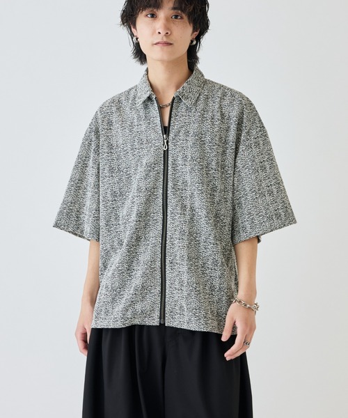 Lui's(ルイス)の「S/S ZIPレースシャツ(シャツ/ブラウス・メンズ・ブラック/ホワイト/オリーブ・S/M)」の1枚目の写真
