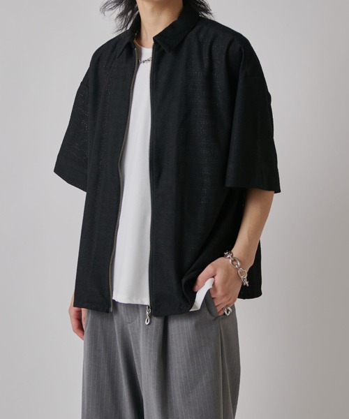 Lui's(ルイス)の「S/S ZIPレースシャツ(シャツ/ブラウス・メンズ・ブラック/ホワイト/オリーブ・S/M)」の4枚目の写真