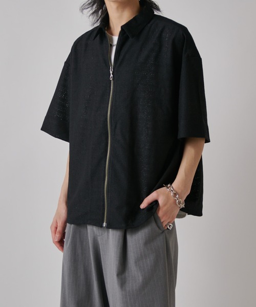 Lui's(ルイス)の「S/S ZIPレースシャツ(シャツ/ブラウス・メンズ・ブラック/ホワイト/オリーブ・S/M)」の6枚目の写真