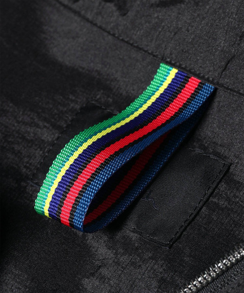 PS Paul Smith(ピーエスポールスミス)の「PERTEX(R) ハーフジップ スタンドブルゾン / 162751 EXLZ01(ブルゾン・メンズ・ブラック/ブラウン・LARGE/MEDIUM)」の12枚目の写真